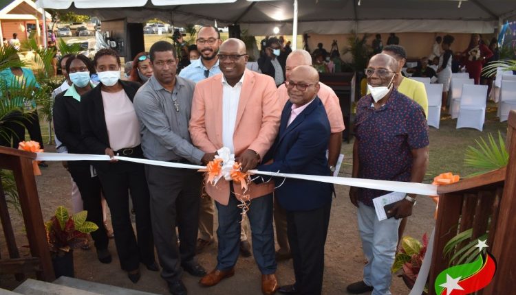Prime Minister Dr. the Hon. Timothy Harris, Tourism Minister the Hon. Lindsay Grant and Mr. Ellis Hazel cut the ribbon for the newly build Viewing Decks at Black Rocks.