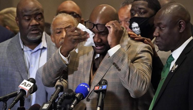 George Floyd’s brother Philonise Floyd wipes his eyes during a news conference, Tuesday, April 20.. (Photo : AP News)
